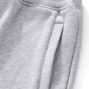 Pantalon streetwear vierge personnalisé, écologique, brodé, 350G, épais, doublé polaire, couleur unie, avec broderie à la taille - Product Image 3