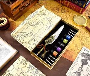 Ensemble de stylos à plume rétro européen avec des ailes de flamme et des plumes, largeur d'écriture de 0,7 mm, avec boîte magnétique et design de carte - Product Image 4