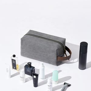 Bolsa de Aseo Portátil de Cuero PU para Hombre, Diseño Moderno, Gran Capacidad, Impermeable, Bolsa de Cosméticos de Viaje con Cierre - Product Image 3