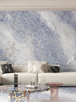 Dinding TV Ruang Tamu dengan Batu Slab Besar Warna Biru Mewah Modern