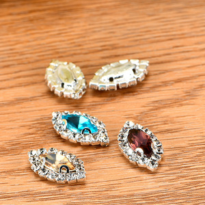 Piedras de Cristal Navette con Base Plateada de 12 Facetas para Manualidades, Vestidos de Novia y Accesorios de Ropa - Product Image 2