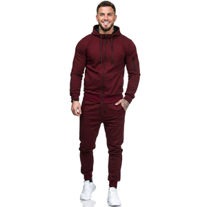 Proveedor de Conjuntos Deportivos Personalizados al por Mayor para Hombre, Sudadera con Capucha Borgoña y Pantalones Deportivos de Dos Piezas, Ropa Deportiva Informal para Gimnasio - Product Image 1