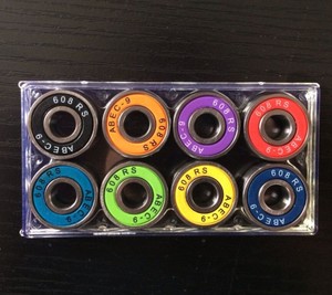ลูกปืนสเก็ตบอร์ดแบบร่องลึก ความแม่นยำสูง ABEC-9 C3 GCR15 ผลิตจากเหล็กโครเมียม  แบบซีล <span class=keywords><strong>ZZ</strong></span>  หล่อลื่นด้วยจาระบี  ขนาด <span class=keywords><strong>608</strong></span> <span class=keywords><strong>608</strong></span>-2RS (8*22*7) - Product Image 1