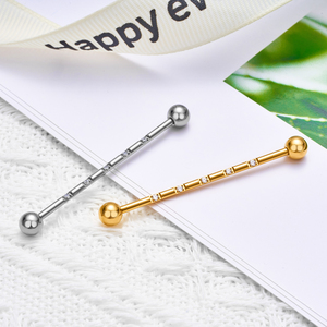 Boucles d'oreilles barbell industrielles en titane ASTM F136 14G à filetage interne, avec pavé de zircon cubique sur tige, pour piercing tragus, bijoux corporels pour femmes - Product Image 4
