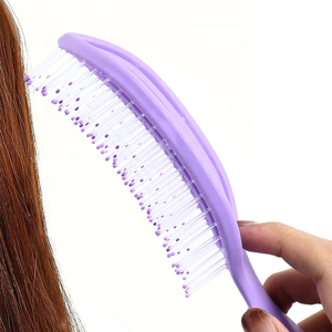 En gros, peigne démêlant antistatique en plastique lisse pour coiffure, brosse creuse pour cheveux bouclés et secs, outils de coiffure de salon - Product Image 4