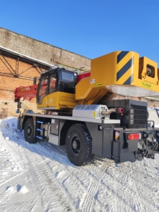 Bestselling Products High Quality New Rough Terrain <b>Crane</b> Src300t 30ton Lifting Capacity 198kw Power Mobile with Spare Parts for - Product Image 5