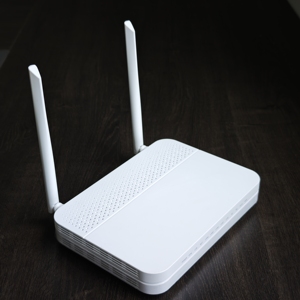 Hot Selling Router GPON Doble Band Mesh Wifi6 ZC-521X6T 4GE+1POTS+1CATV+AX3000 Wholesale Price - Product Image 2