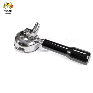 Portafiltro de Espresso de Doble Boquilla de 58 mm con Mango de Plástico, Compatible con la Mayoría de las Cafeteras E61 - Product Image 1