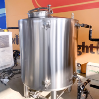 Réservoir d'eau glycolée à double enveloppe Carry Brewtech 600L avec isolation en PU pour microbrasserie et brasserie artisanale