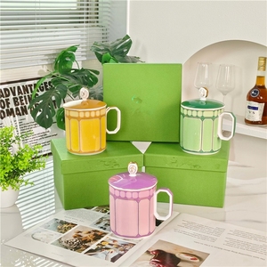 European Style Modern Minimalist Bone China <b>Cup</b> <b>Set</b> with Lid and Gift Box Eco-Friendly Luxury Tea <b>Cup</b> - Product Image 4