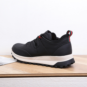 Zapatos de cuero personalizados para hombre, zapatillas informales para correr a la moda, color blanco y negro, venta al por mayor, 2022 - Product Image 5