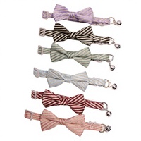 Collier pour animaux de compagnie en coton rayé de style britannique, nœud papillon, cloche, boucle de sécurité réglable, accessoires pour chatons et petits chiens
