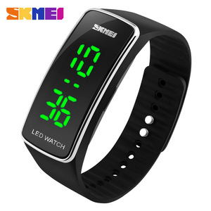 Skmei Led Watch Black Plastic Strap Digital Sports Watch Men Women Student Water Resistant Simple Fashion Bracelet Watch - Product Image 5