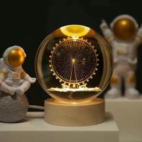 Honor of Crystal Gravure laser 3D Boule de cristal unique ambiante du système solaire galactique avec base LED en bois