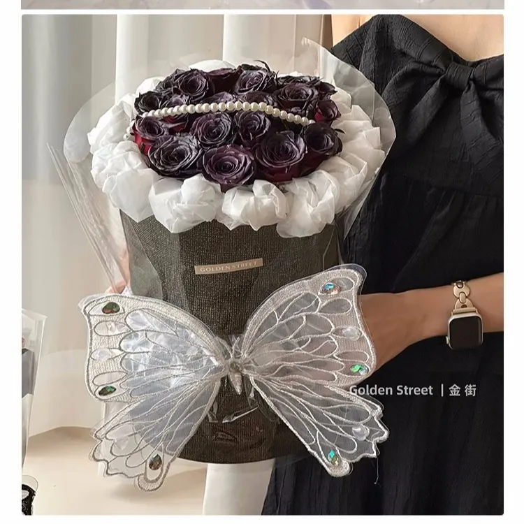 Valentinstag neue PVC-Stickerei Spitze leuchtenden drei dimensionalen Schmetterling Kreative Blumenstrauß Zubehör