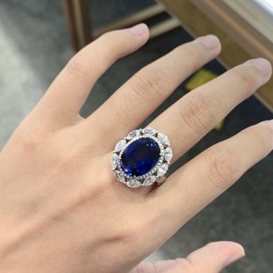 Ruizuan <span class=keywords><strong>Bague</strong></span> <span class=keywords><strong>de</strong></span> fiançailles en <span class=keywords><strong>saphir</strong></span> <span class=keywords><strong>bleu</strong></span> cultivé en laboratoire pour femmes Bijoux <span class=keywords><strong>de</strong></span> mode Diamant ovale élégant pour les cadeaux <span class=keywords><strong>de</strong></span> fêtes <span class=keywords><strong>de</strong></span> Noël - Product Image 5