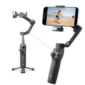 Stabilisation robuste sur 3 axes par cardan DJl <span class=keywords><strong>Osmo</strong></span> <span class=keywords><strong>Mobile</strong></span> 7 / <span class=keywords><strong>Osmo</strong></span> <span class=keywords><strong>Mobile</strong></span> 7P, autonomie de la batterie de 10 heures et recharge du téléphone, DJl OM 7 / OM 6 - Product Image 2