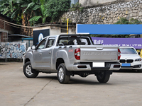 Pour camionnettes chinoises SAIC Maxus T60 T90, pneus R16, boîte de vitesses automatique, transmission intégrale, intérieur cuir, efficace pour les charges lourdes