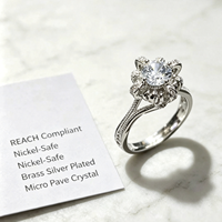 Bagues en laiton plaqué platine, pierres étincelantes élégantes pour les fêtes d'anniversaire, les mariages, les anniversaires de mariage, bijoux de mode, cadeaux