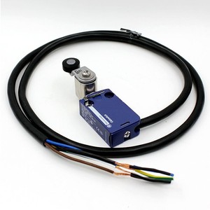 ลิมิตสวิตช์ Xcmd รุ่น Xcmd/N2102L1 แบบ SPDT โลหะ IP20 พร้อมขั้วต่อแบบสกรู สำหรับใช้งานในอุตสาหกรรม - Product Image 1