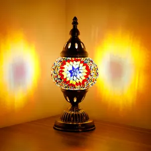 Lampada Vintage Tiffany marocchina fatta a mano di casablanca lampada turca antica con lampade da tavolo a mosaico con paralume in vetro colorato