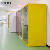 Cabine téléphonique insonorisée acoustique au design moderne personnalisé pour les bureaux et les espaces commerciaux, offrant de l'intimité et des réunions insonorisées