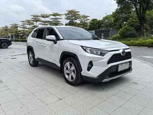 รถยนต์มือสอง Toyota RAV4 ปี 2020-2026 เครื่องยนต์เบนซิน 2.0 ลิตร SUV 5 ประตู 5 ที่นั่ง พวงมาลัยซ้าย หลังคาซันรูฟ ไมล์น้อย ภายในสีดำ สมรรถนะสูง - Product Image 4