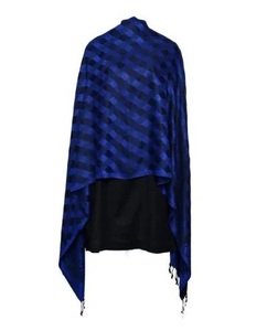 Écharpe longue élégante en viscose à carreaux, douce et tissée, avec texture raffinée, pour femmes, tenues quotidiennes, voyages - Product Image 5