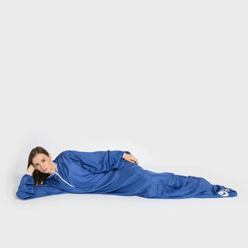새로운 디자인 럭셔리 Onesie 100% 실크 잠옷 오두막 호스텔 기차 비행기 자유 이동 여성 잠옷