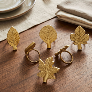 Anillos para Servilletas con Forma de Hoja Dorada, Juego de Decoración de Mesa Clásico de Latón - Product Image 4