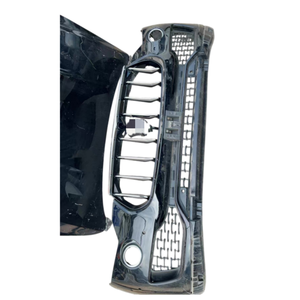 Piezas de Carrocería Originales Usadas y Desmontadas para <span class=keywords><strong>Maserati</strong></span> <span class=keywords><strong>Levante</strong></span> <span class=keywords><strong>2023</strong></span>: Capó, Parachoques Delantero, Guardabarros, Rejilla del Radiador - Product Image 3