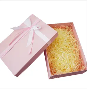 批发粉色爱心可回收纸盒工艺印刷纸板情人节婚礼圣诞丝带礼品包装盒