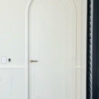 Portes intérieures rondes en bois sur mesure Senger Wholesale avec arche supérieure, portes à feuille intégrée, portes intérieures cintrées pour chambre et entrée de villa