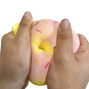 Mới nhất thiết kế TPR mềm <span class=keywords><strong>Donut</strong></span> đồ chơi đồ chơi độc đáo cho trẻ em Squishy thực phẩm đồ chơi - Product Image 1