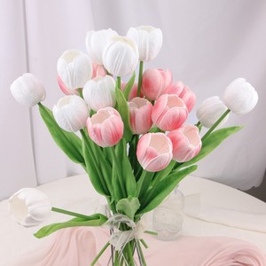 Ramo de flores artificiales de tulipán de PU, blanco y rosa, de alta simulación, arte floral decorativo para decoración de escritorio de primavera - Product Image 3