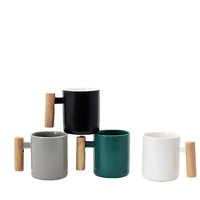 Mug à café en céramique avec poignée en bois et logo personnalisé - Design créatif pour la rentrée scolaire, compatible lave-vaisselle et micro-ondes