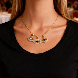 Collane con Ciondolo <span class=keywords><strong>Occhio</strong></span> di Allah e Mano di Hamsa Placcate Oro 18K con Zirconi, Gioielli Portafortuna da Donna, Vendita all'Ingrosso dalla Fabbrica di Yiwu - Product Image 4