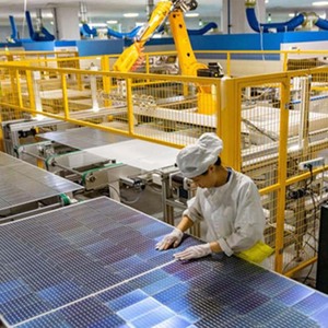 Sistema de energía solar de grado A al por mayor, paneles domésticos híbridos de 10KWh y 30kWh, paquete completo para almacenamiento en casa, montaje en techo, Red Eléctrica, proveedor de baterías - Product Image 5