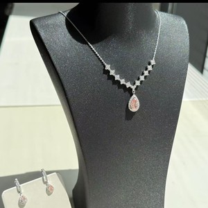 Luxeora quà tặng sang trọng 18K vàng Vòng cổ Lê cắt Hồng 2ct phòng thí nghiệm phát triển kim cương của phụ nữ Lê Hình dạng mặt dây chuyền đính hôn Dây chuyền tốt - Product Image 2