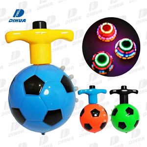 Juguetes de fiesta para niños, camisetas giratorias con luz, puntera giratoria de fútbol, equilibrio eléctrico - Product Image 1
