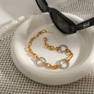 Bracelet torsadé vintage bicolore à maillons ovales entrelacés pour femme – Grande vente - Product Image 5