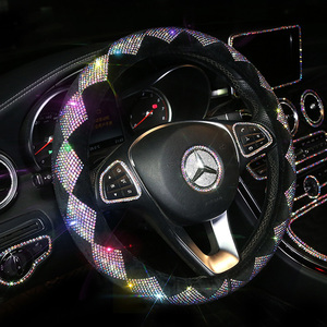 Bling Crystal Car Steering Wheel Cover Gear Cover Apoyabrazos Pad Juego completo Diamond Car Accesorio - Product Image 6