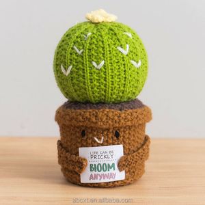 Cactus et succulentes en pot, tricotés à la main, en crochet, à énergie positive, pour l'équilibre émotionnel - Product Image 5
