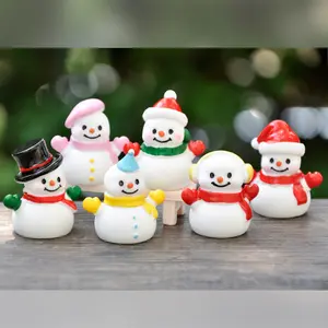 ชุดตุ๊กตาหิมะคริสต์มาสของเล่นเรซิ่นเครื่องประดับตกแต่งน่ารัก
