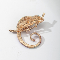 Broche de camaleón con diamantes de colores, diseño de animal de cristal, broches de lagarto con diamantes de imitación, pin de joyería para hombres y mujeres, novedades