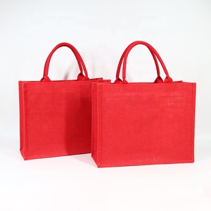 Bolso <span class=keywords><strong>de</strong></span> <span class=keywords><strong>arpillera</strong></span> grande, personalizado, Color rojo, yute, regalo, con tu logotipo - Product Image 3