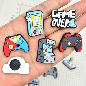 Vente en gros PVC souple cartoon manettes de jeu manettes chaussures breloques décorations sabots pour garçon - Product Image 3