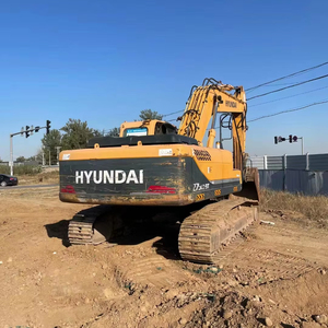 Excavadora de cadenas Hyundai 275LC usada certificada de alta calidad, modelo 2020, 2001-4000 horas, capacidad de cazo de 1.35M, 27 toneladas, 146KW. - Product Image 1