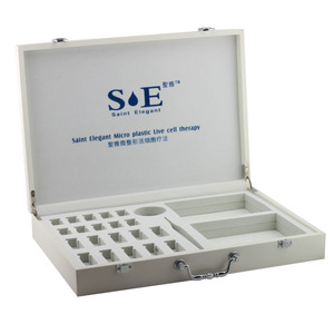 Boîte à cosmétiques personnalisée de luxe en <span class=keywords><strong>faux</strong></span> cuir blanc boîte en <span class=keywords><strong>bois</strong></span> avec poignée <span class=keywords><strong>argent</strong></span>ée insert EVA taille et logo personnalisés - Product Image 6