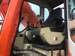 Excavadora Doosan Dh 220lc-7 Excavadora de alto rendimiento 2020 Doushan Dh220 Excavadora de segunda mano tiene un descuento a bajo precio - Product Image 3